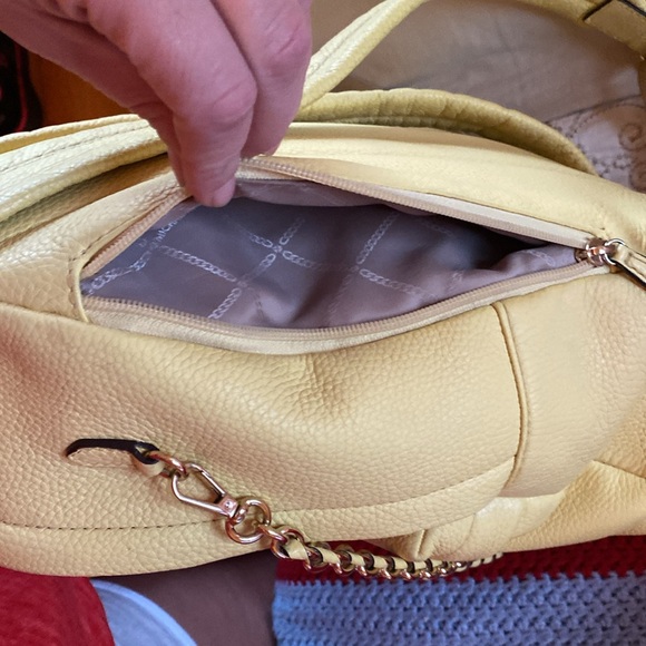 Michael Kors, yellow backpack with gold chain accent - Picture 13 of 14